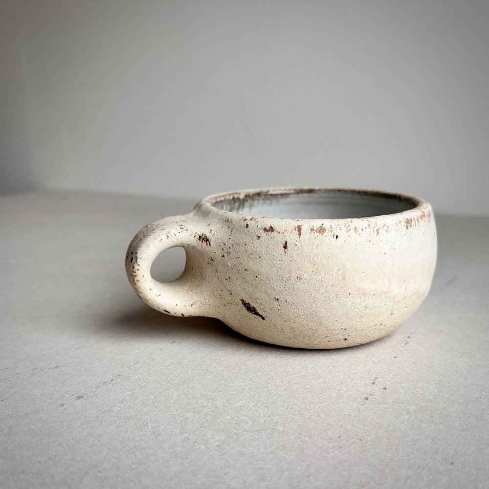 MADE TO ORDER Round Mug Cream 11-12oz, ceramic, pottery, handmade, coffee, cafe, cappuccino, potterymug