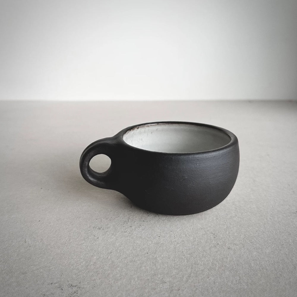 MADE TO ORDER Round Mug Black 11-12oz, ceramic, pottery, handmade, coffee, cafe, caffe, cappuccino, potterymug